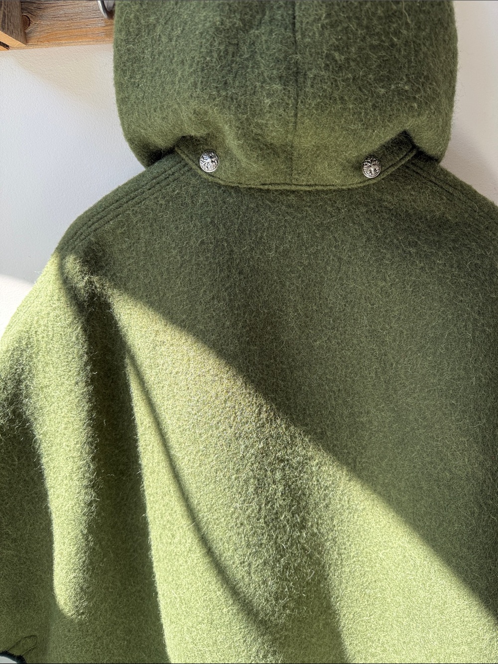 Vintage Dachstein Austrian Loden Wool Hooded Cape - Picture 4 of 13